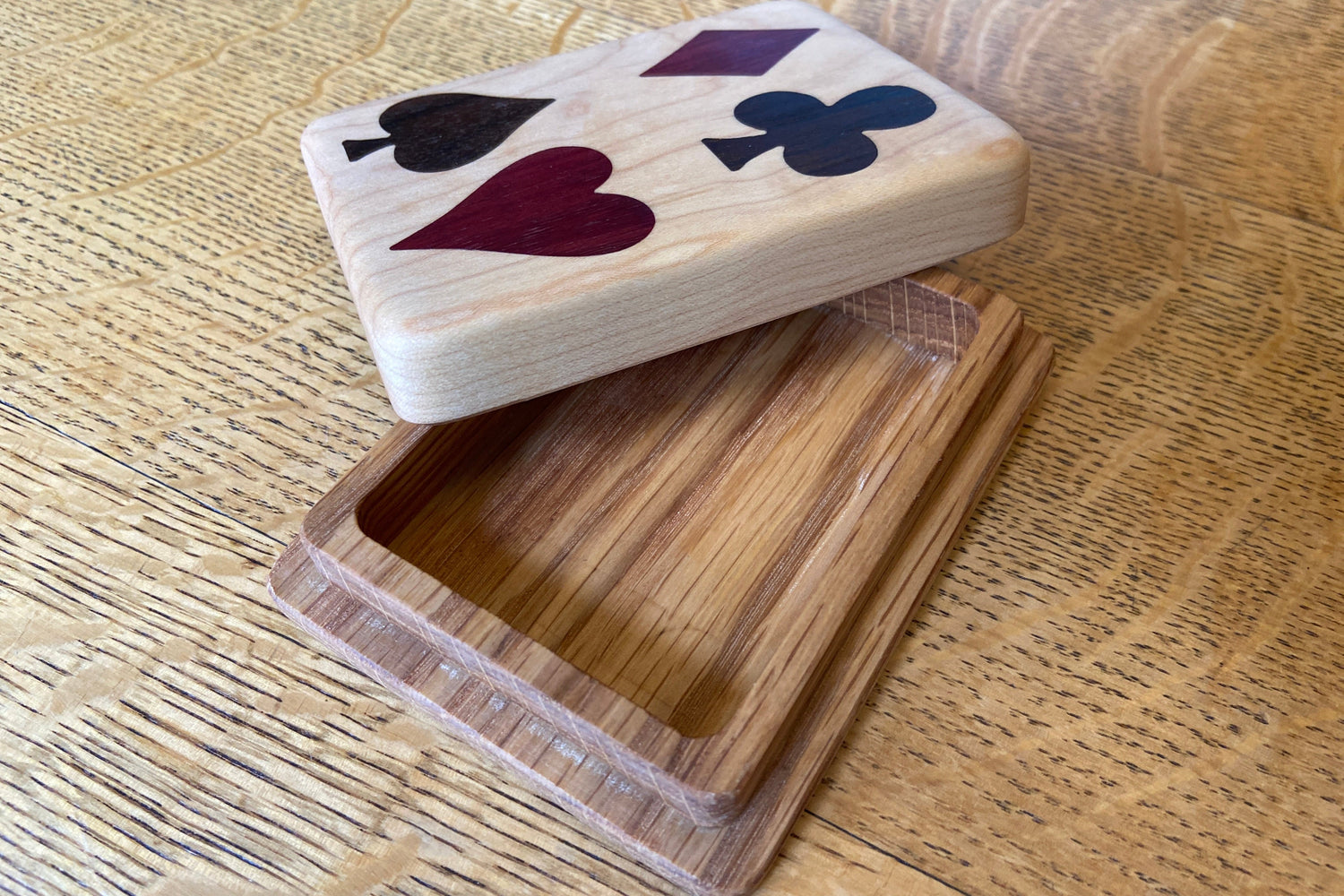 Playing card box
