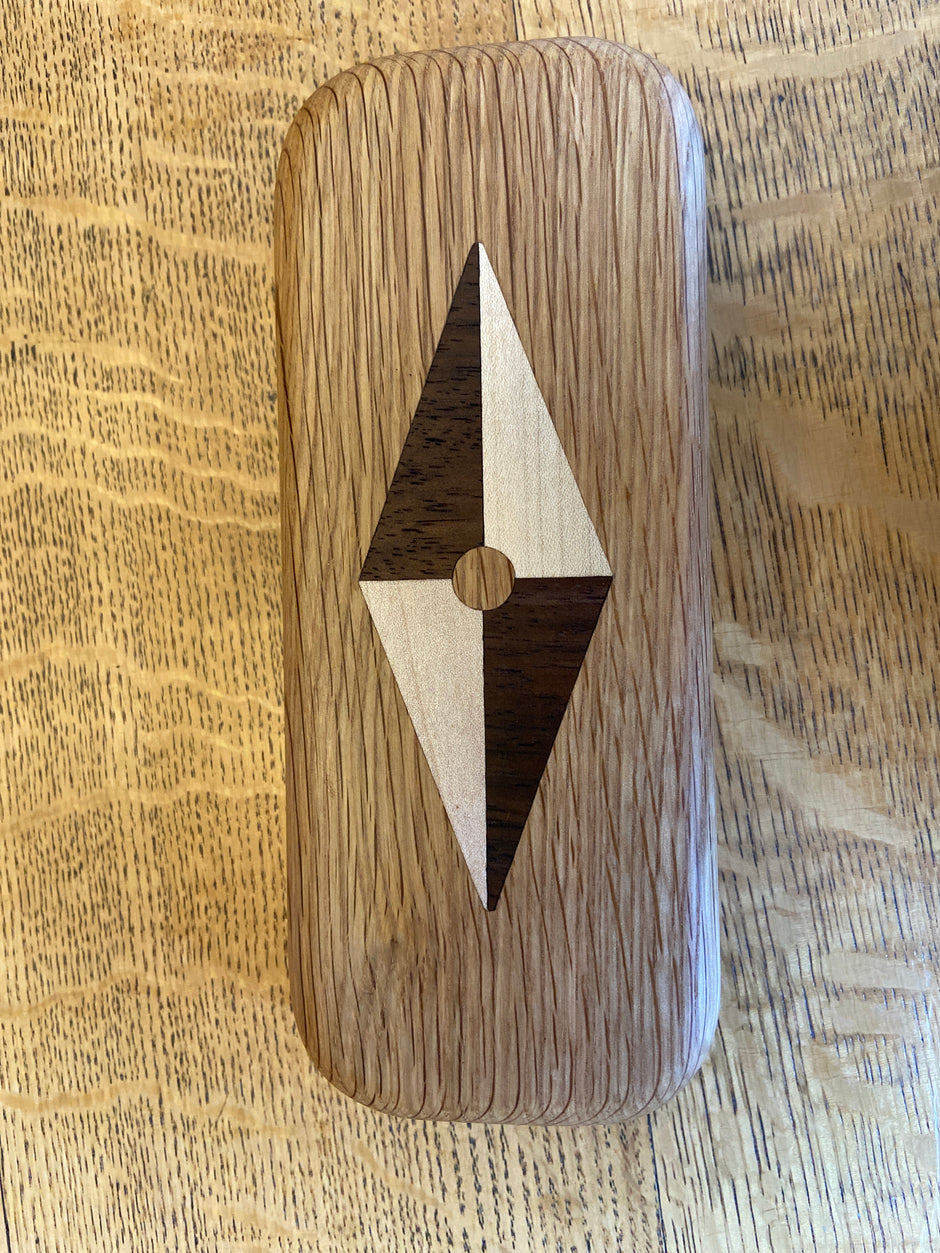 White Oak Keepsake Box – Series 01 – Opposing Diamonds Inlay – Handcrafted