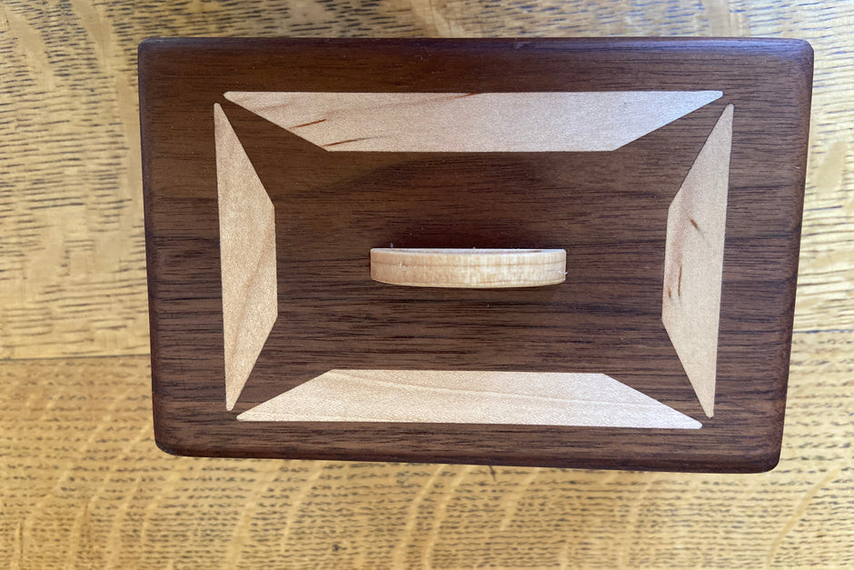 Walnut Keepsake Box #1 – Geometric Wood Inlay – 6