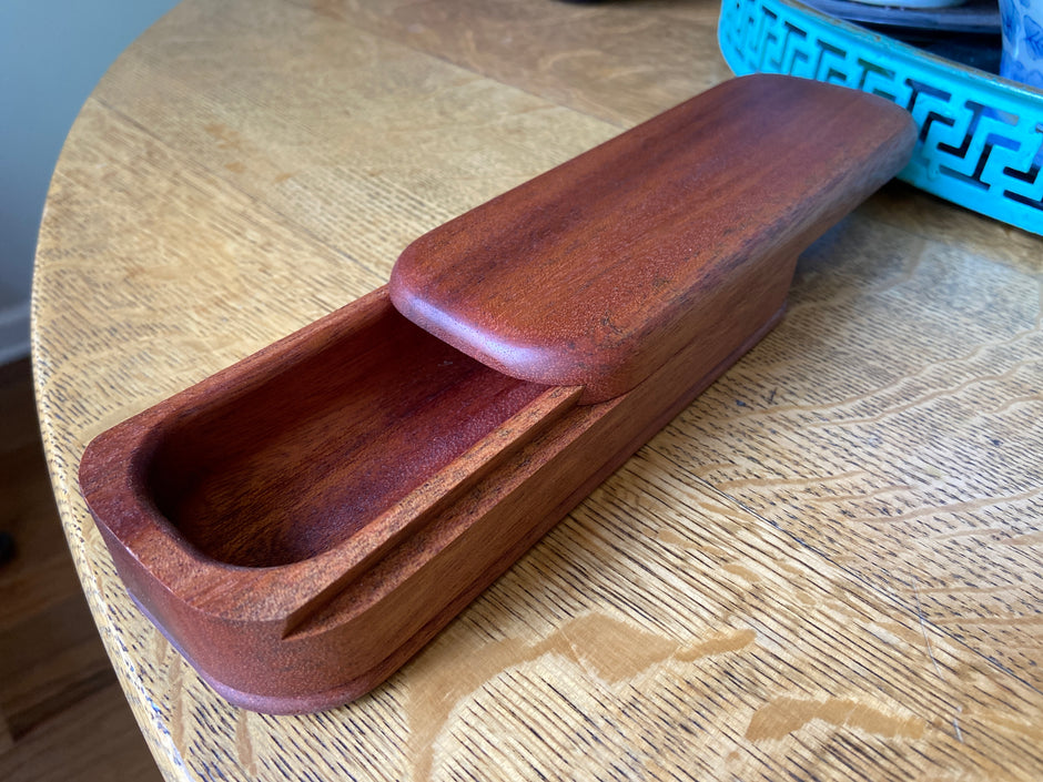 Mahogany Keepsake Box 01 – Sliding Dovetail Lid – 8.25