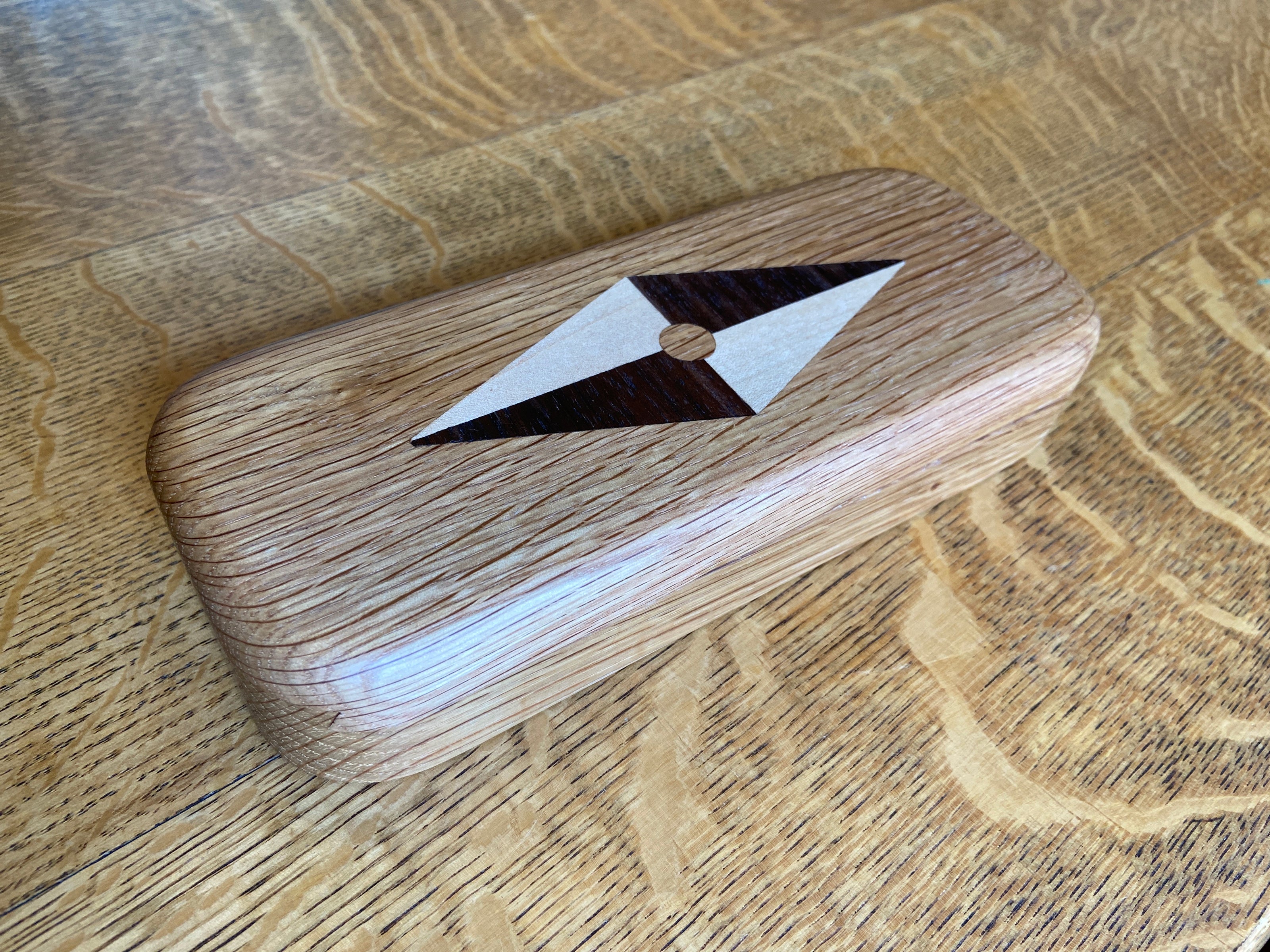 White Oak Keepsake Box – Series 01 – Opposing Diamonds Inlay – Handcrafted