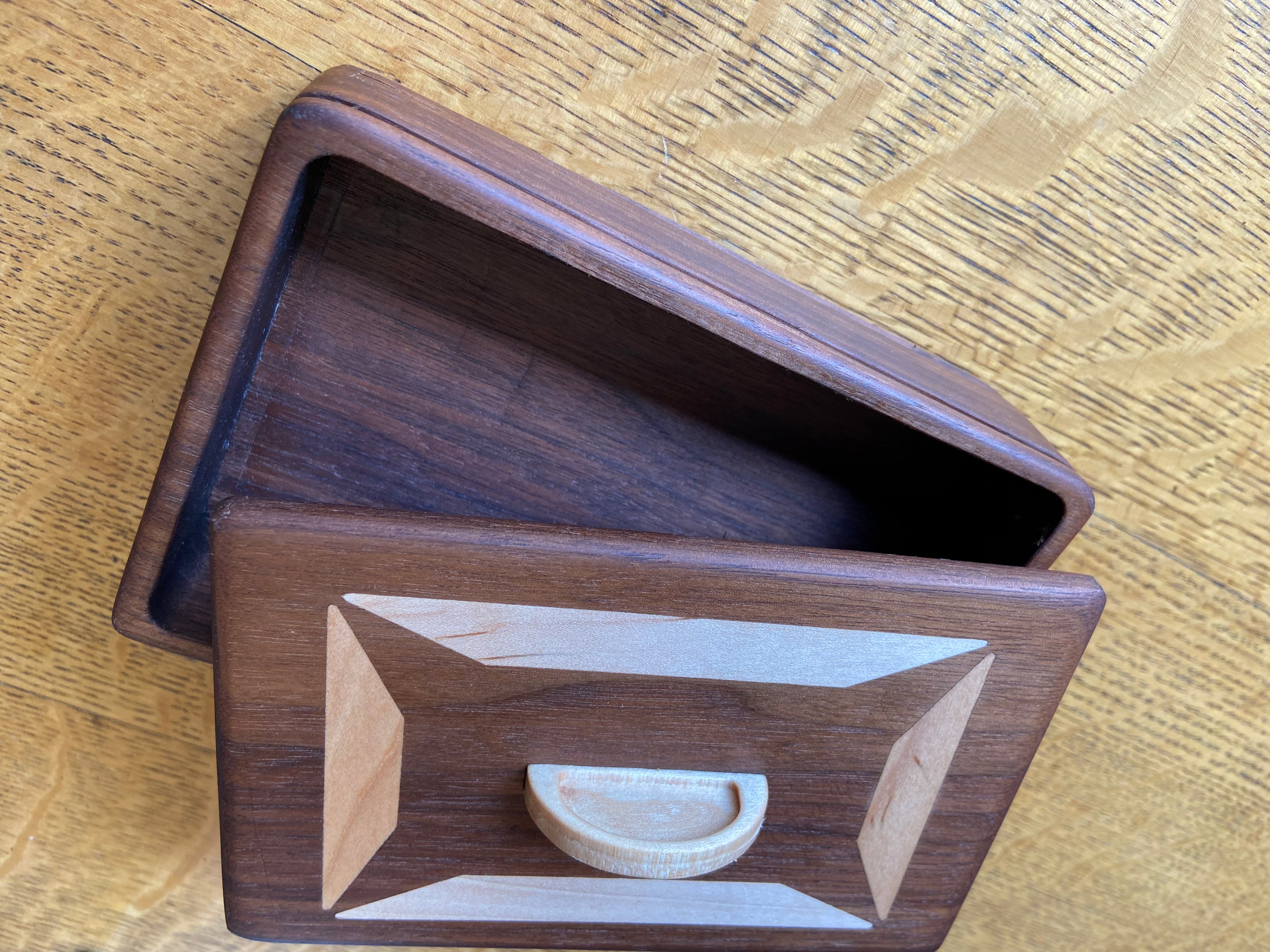 Handcrafted Lidded Keepsake Box with Wood Inlay and Carved Handle - 6