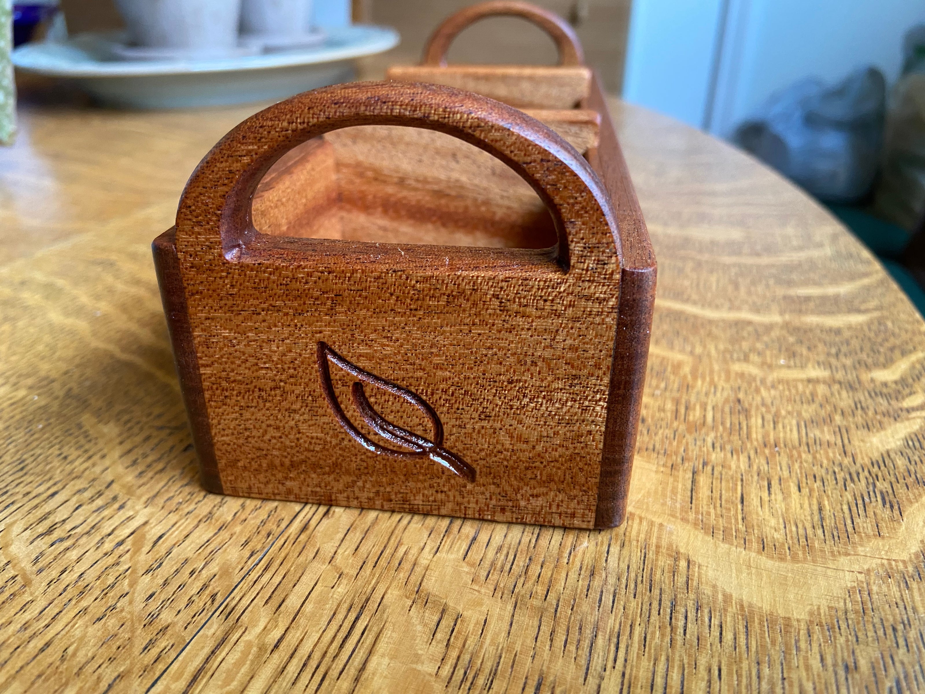 Hand‑Carved Mahogany Tea Caddy with Tea Leaf Engraving